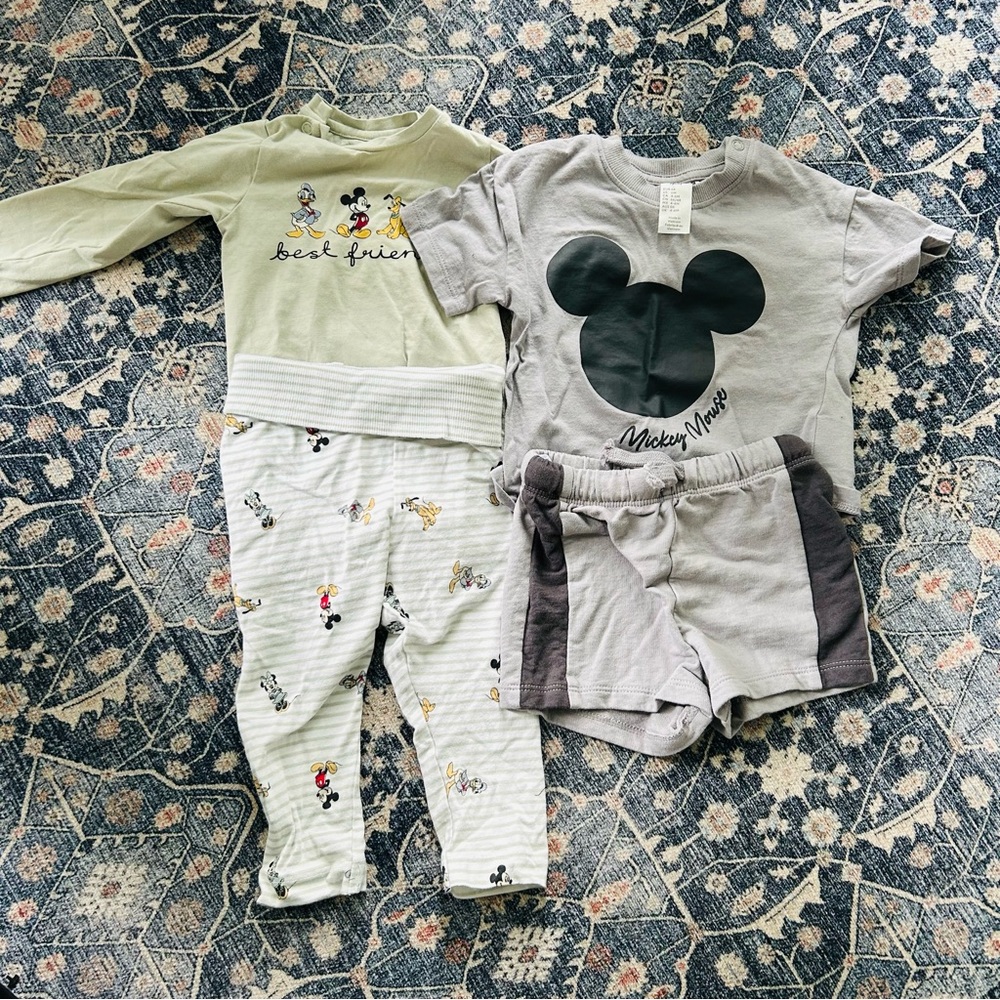 H&M Disney Mickey Outfits Baby Boy - 6 months